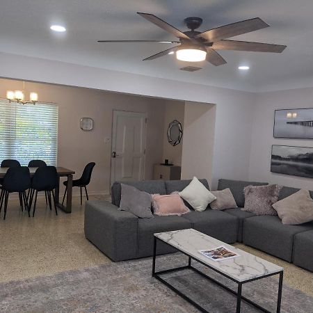 فيلا Clematis House Near Arlington Park With Heated Pool ساراسوتا المظهر الخارجي الصورة